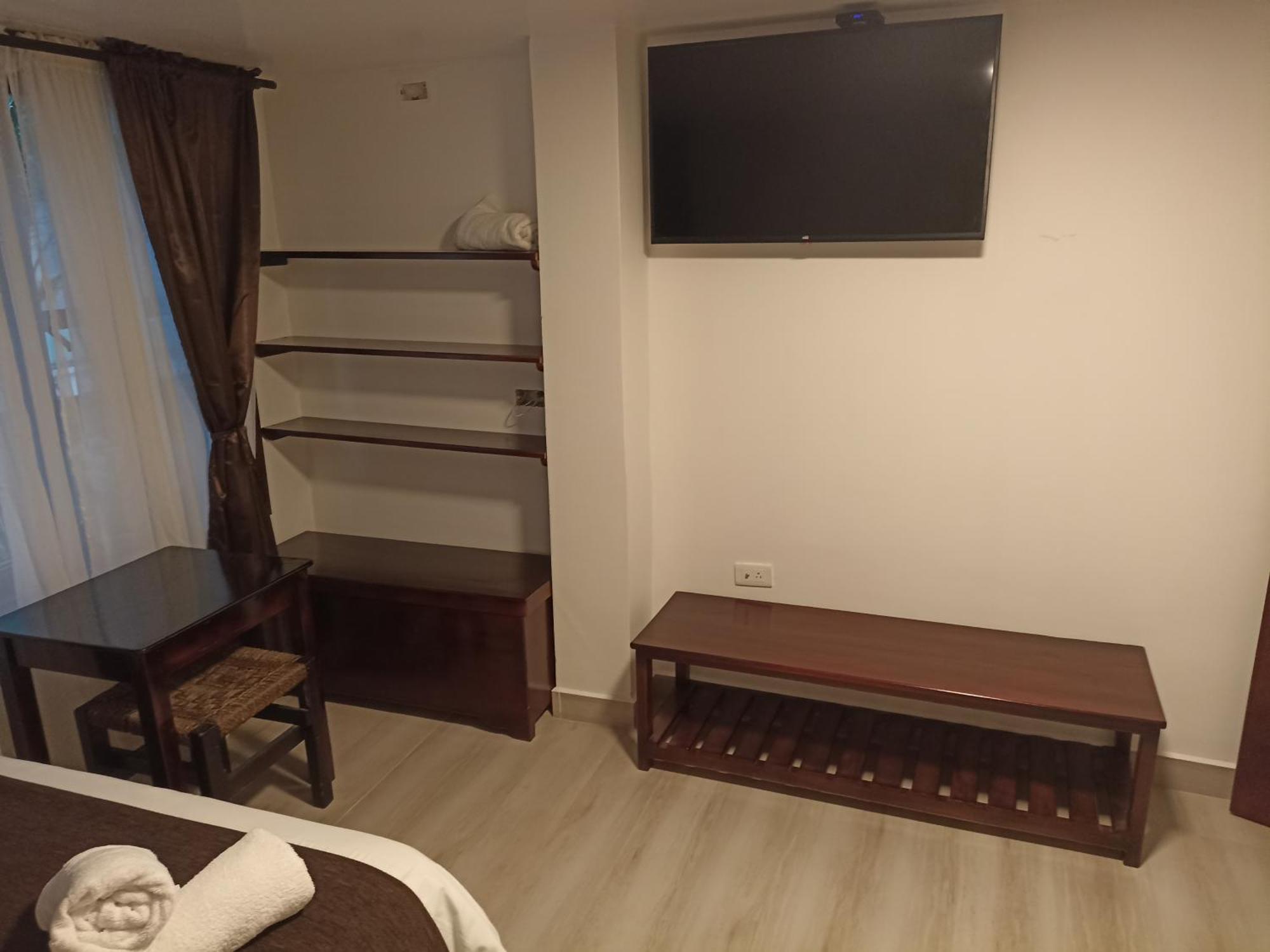 Posada J บาญอส ห้อง รูปภาพ
